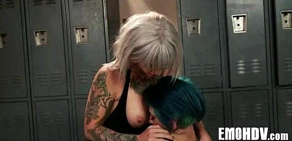  emo lesbians 150